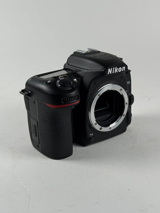 Nikon D7500 20.9MP Digital SLR Camera Body