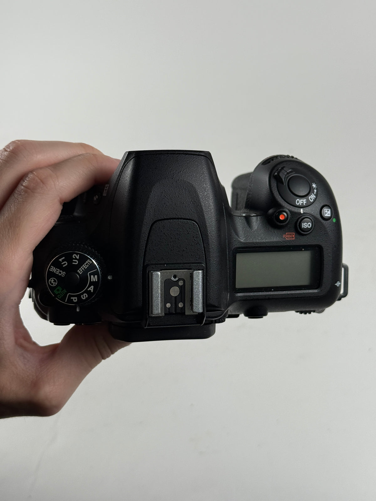 Nikon D7500 20.9MP Digital SLR Camera Body