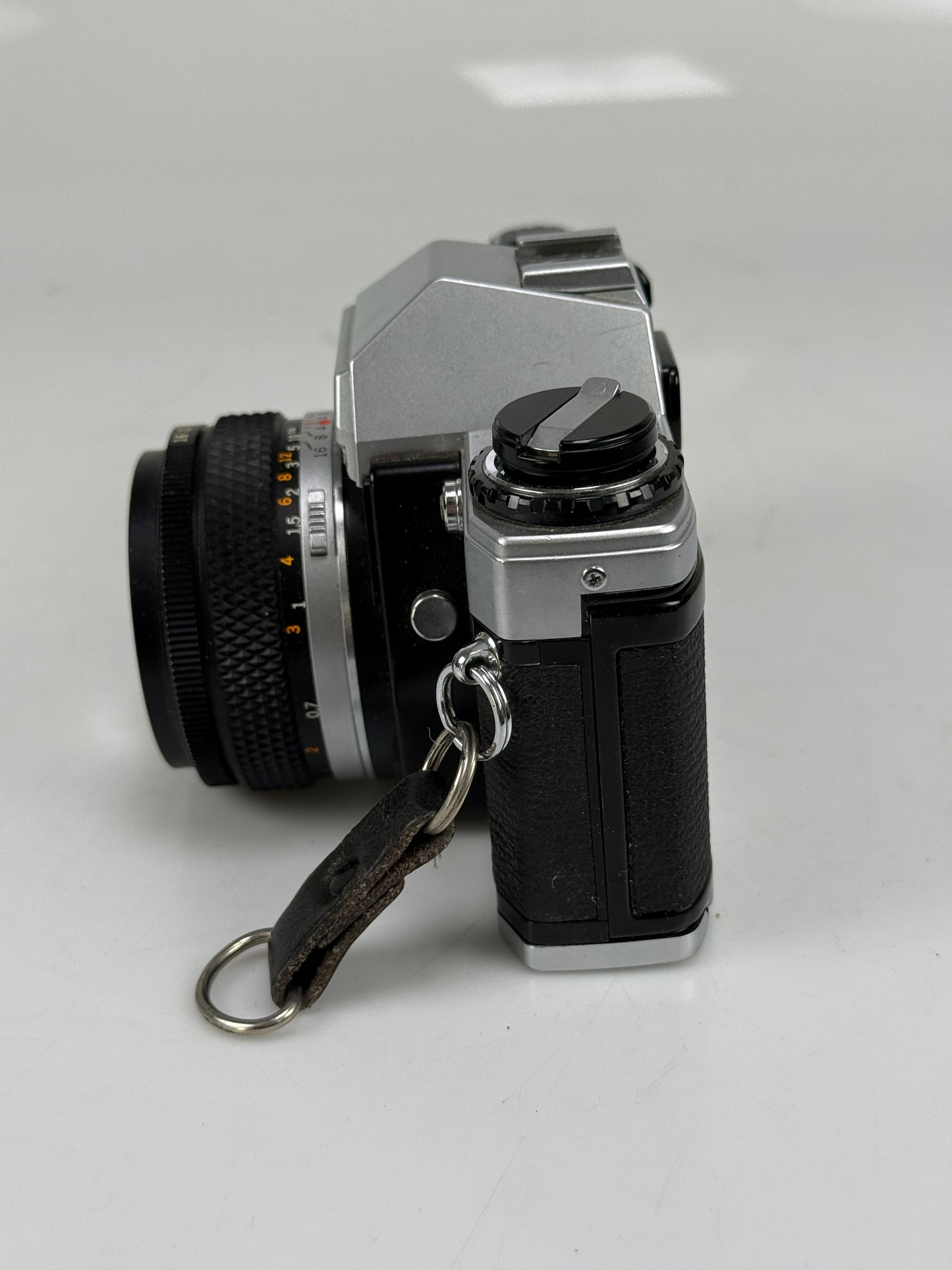 Olympus OM-10 35mm SLR Film Camera with 50mm f1.8 lens kit