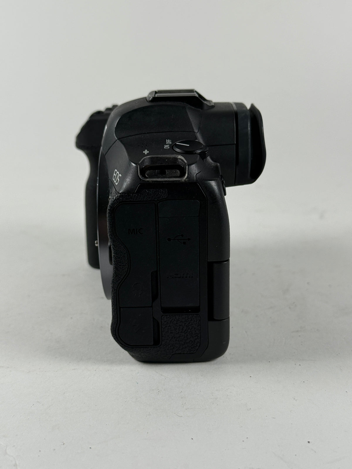 Canon EOS R5 45.0MP Mirrorless Camera - Black (Body Only)