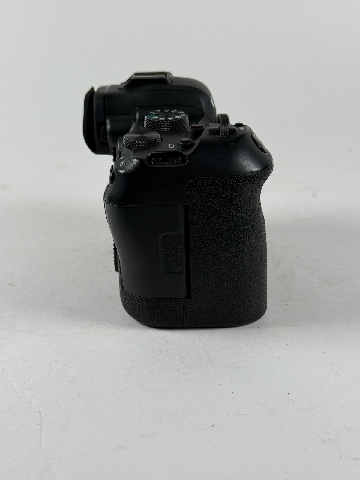 Canon EOS R6 20MP Full-Frame Mirrorless Camera Body