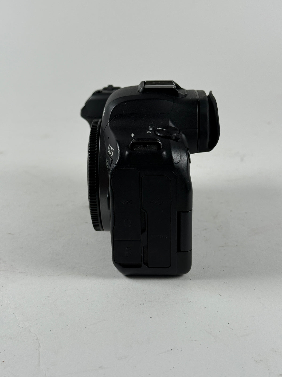 Canon EOS R6 20MP Full-Frame Mirrorless Camera Body