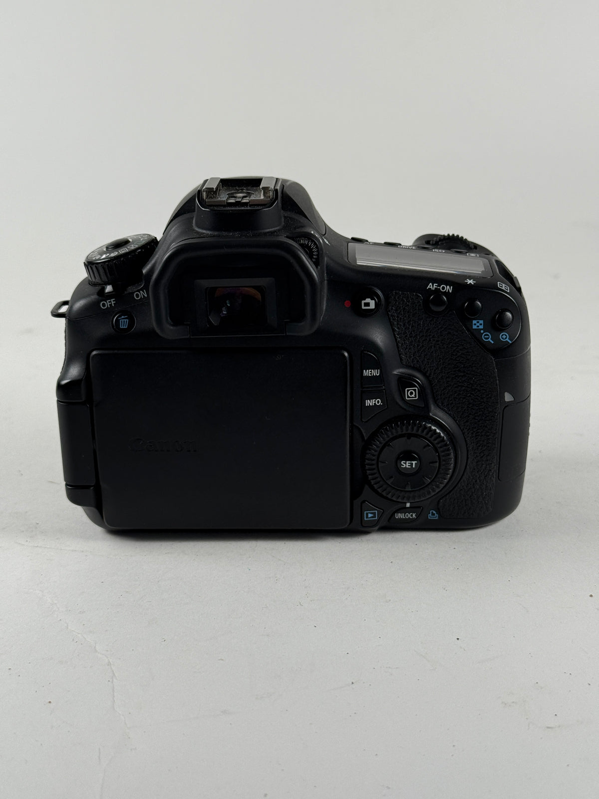 Canon 60D Digital SLR Camera Body 18.0MP Body