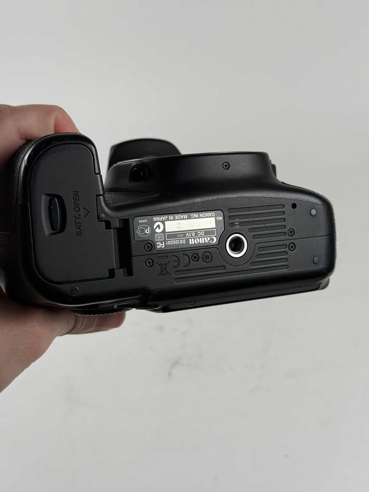 Canon 60D Digital SLR Camera Body 18.0MP Body