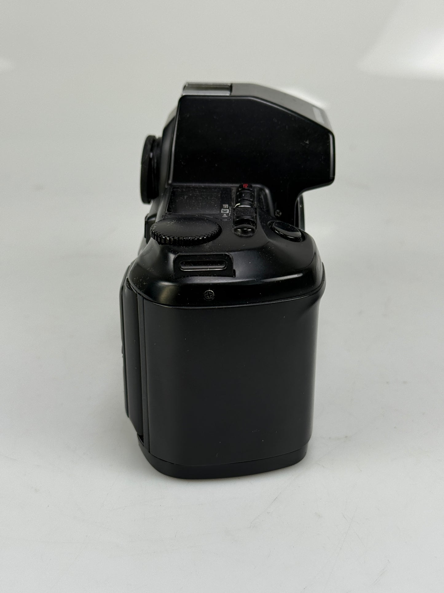 Nikon N8008 AF SLR Film Camera Body