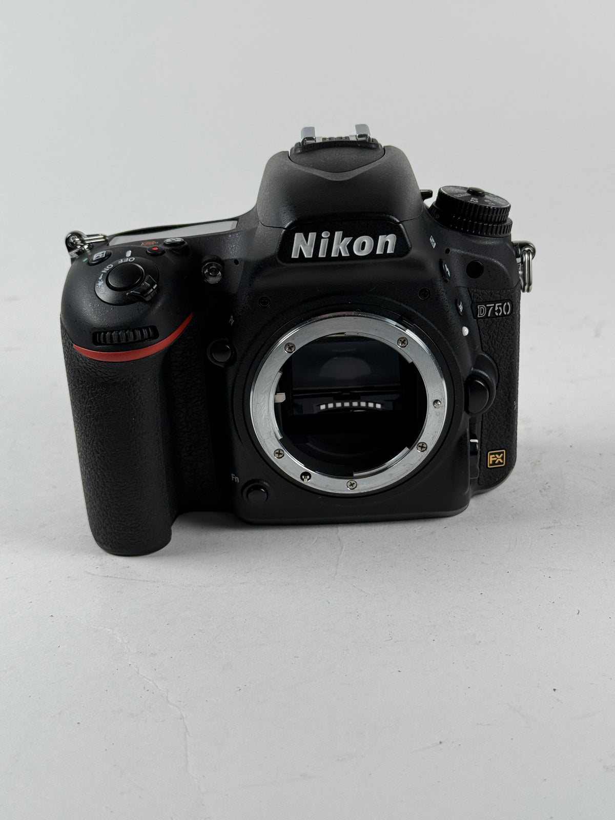 Nikon D750 24.3MP FX Digital Camera Body