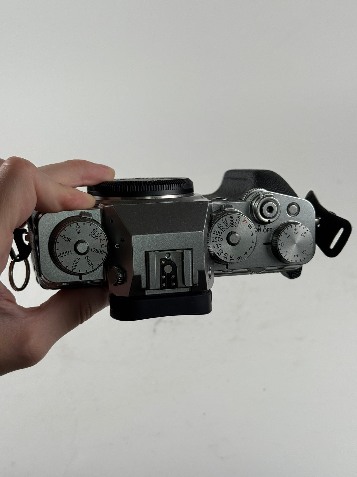 Fuji Fujifilm X-T4 Kit XT4 XT-4 26.1MP Silver Body Only
