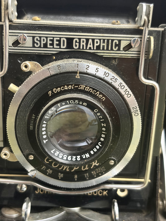 Graflex Speed Graphic Baby 2x3 Kit Tessar 10.5cm f4.5 lens