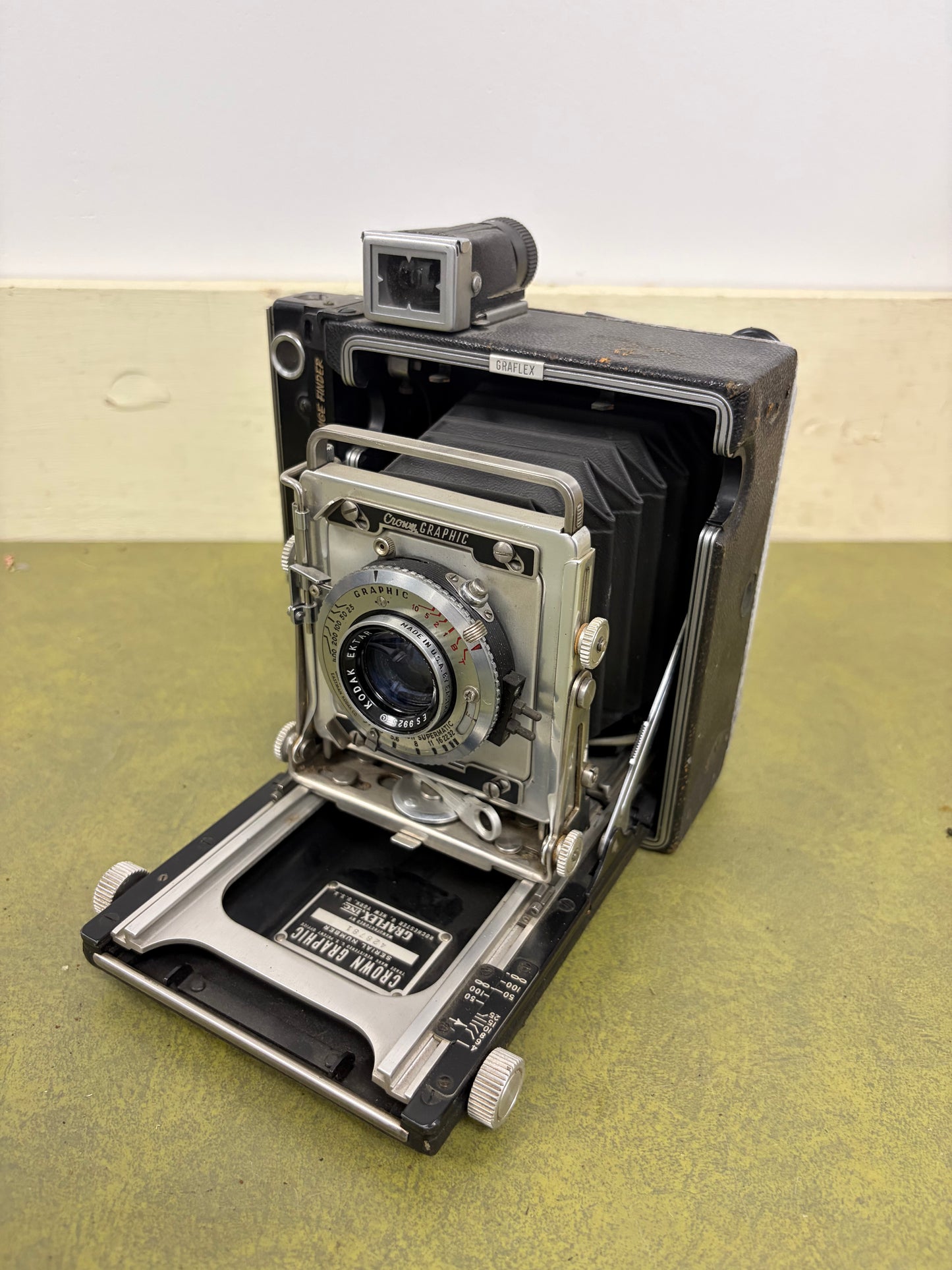 Graflex Crown Graphic 2x3 baby Camera body w/ 101mm f4.5 Kodak Ektar lens