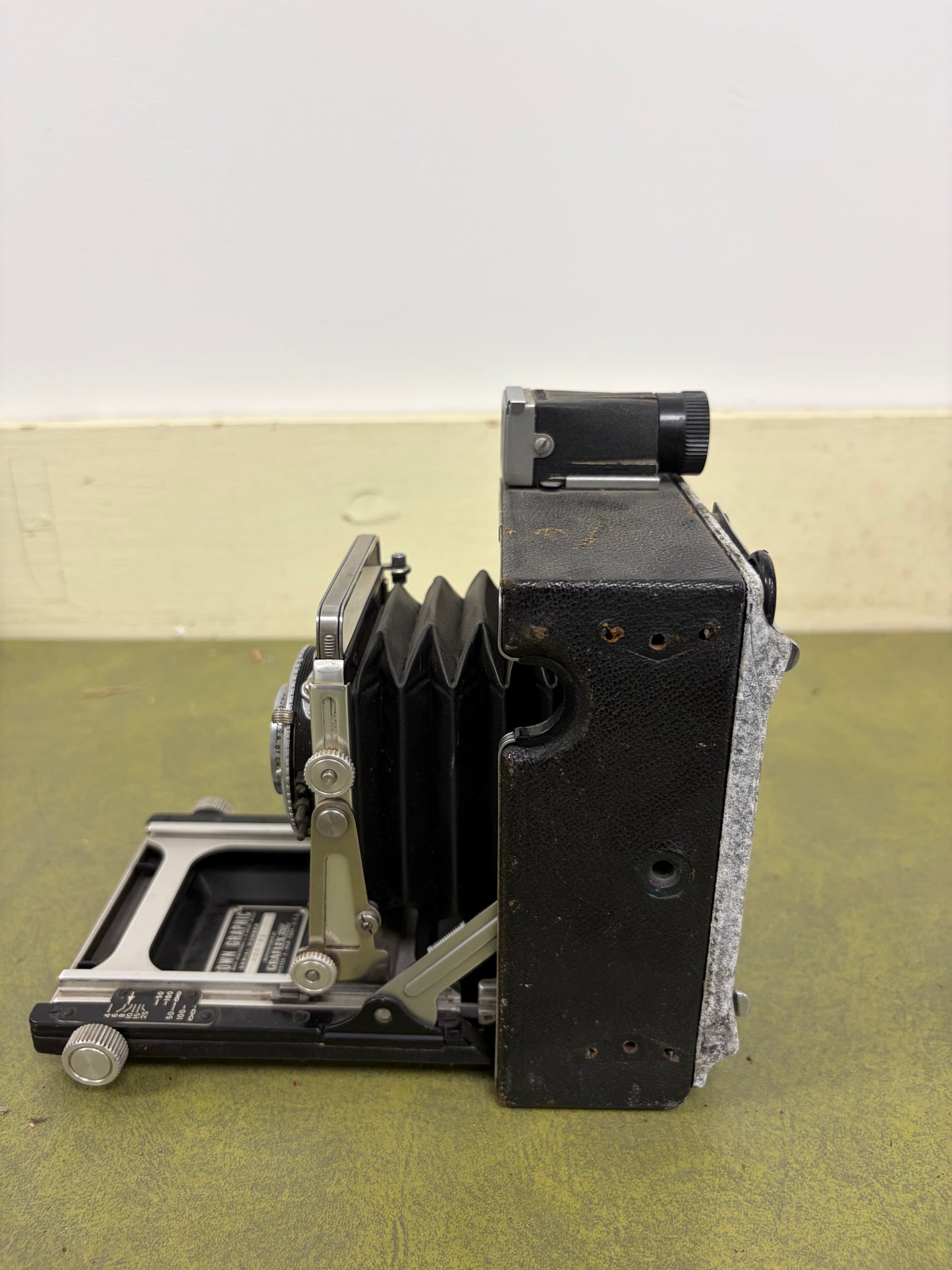 Graflex Crown Graphic 2x3 baby Camera body w/ 101mm f4.5 Kodak Ektar lens