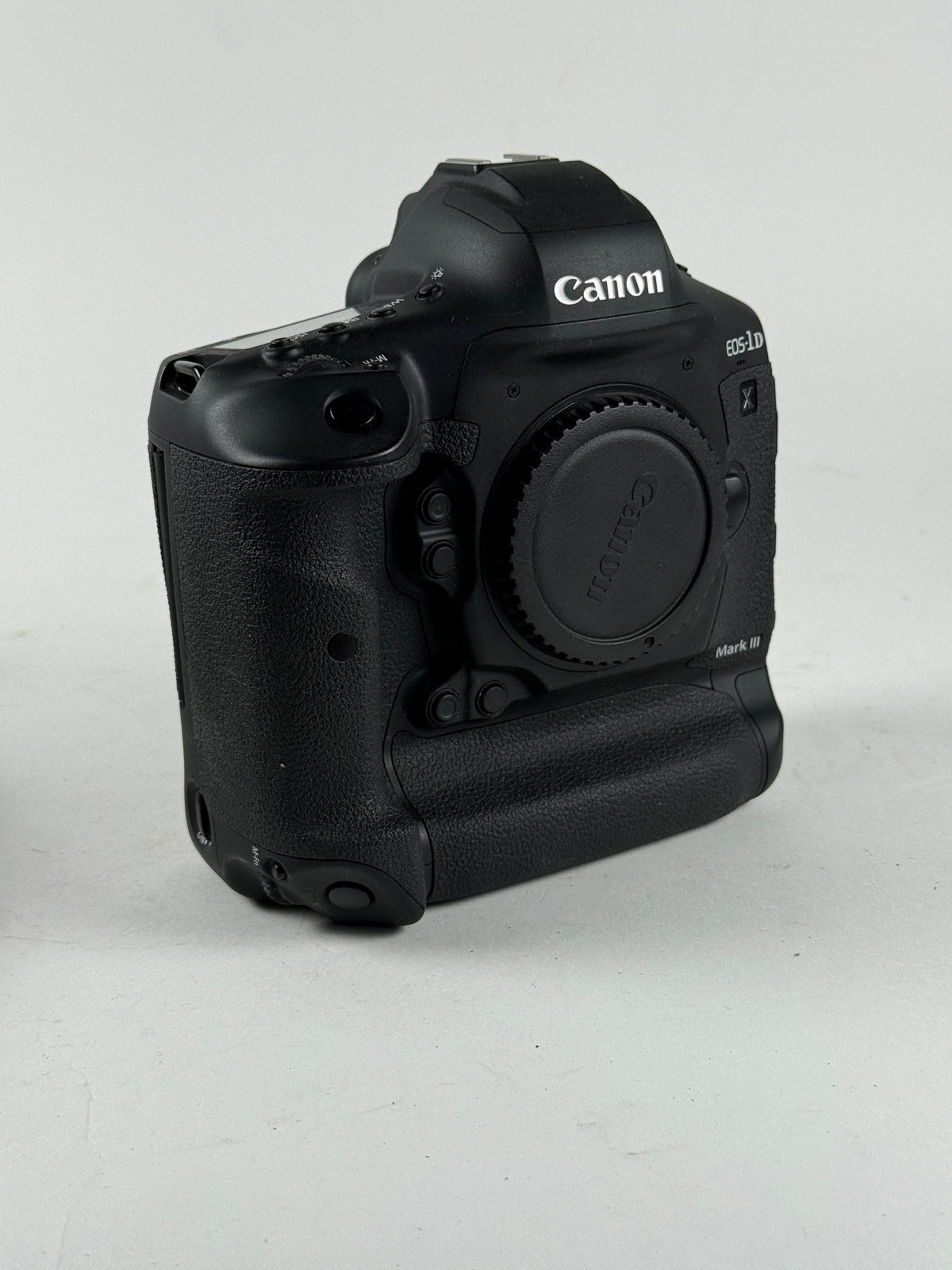 Canon EOS 1DX 1D X Mark III Digital SLR Camera Body shutter count 6K