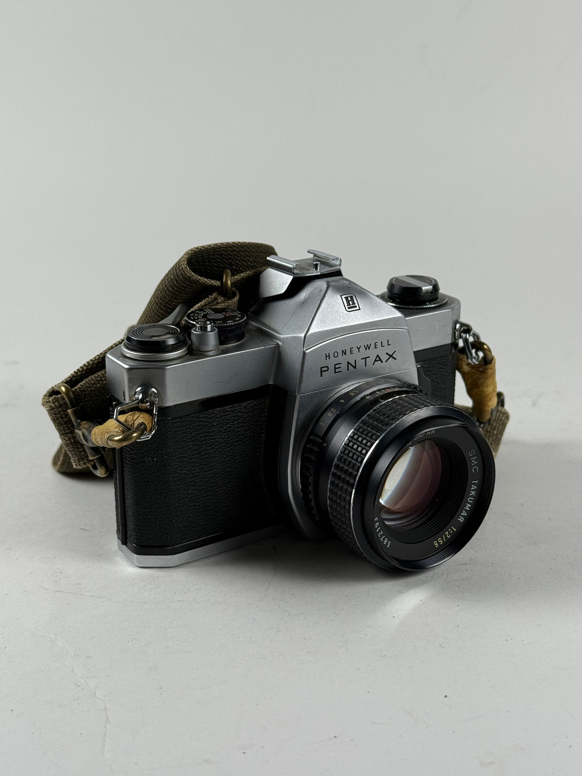 Pentax Spotmatic SP 1000 Silver Chrome Film Camera w/ 55mm f2 lens