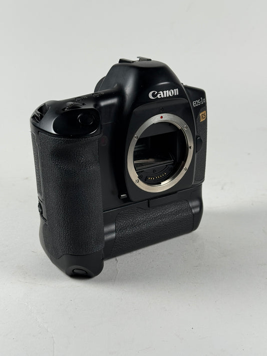 Canon EOS-1N RS 35mm SLR Film Camera Body