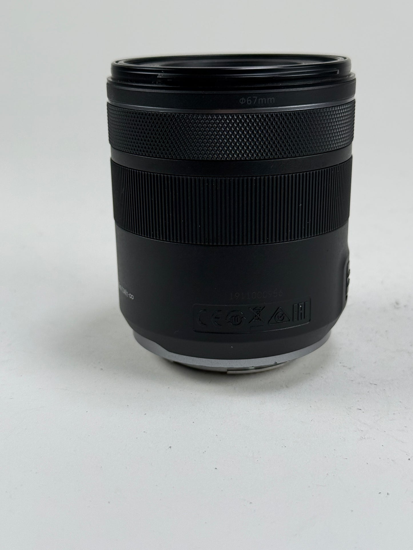 Canon RF 85mm f/2 Macro IS STM Lens