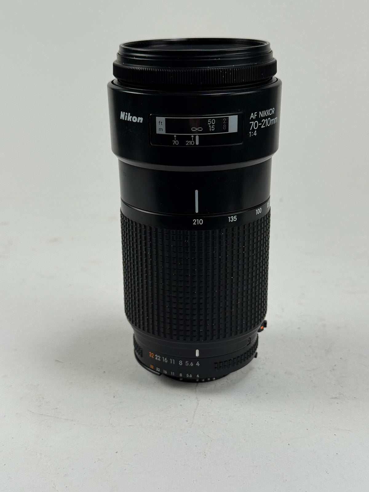Nikon Nikkor AF 70-210mm f4 Lens