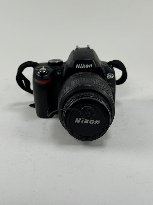Nikon D D60 10.2MP Digital SLR Camera - Kit with 18-55mm f3.5-5.6 VR Lens