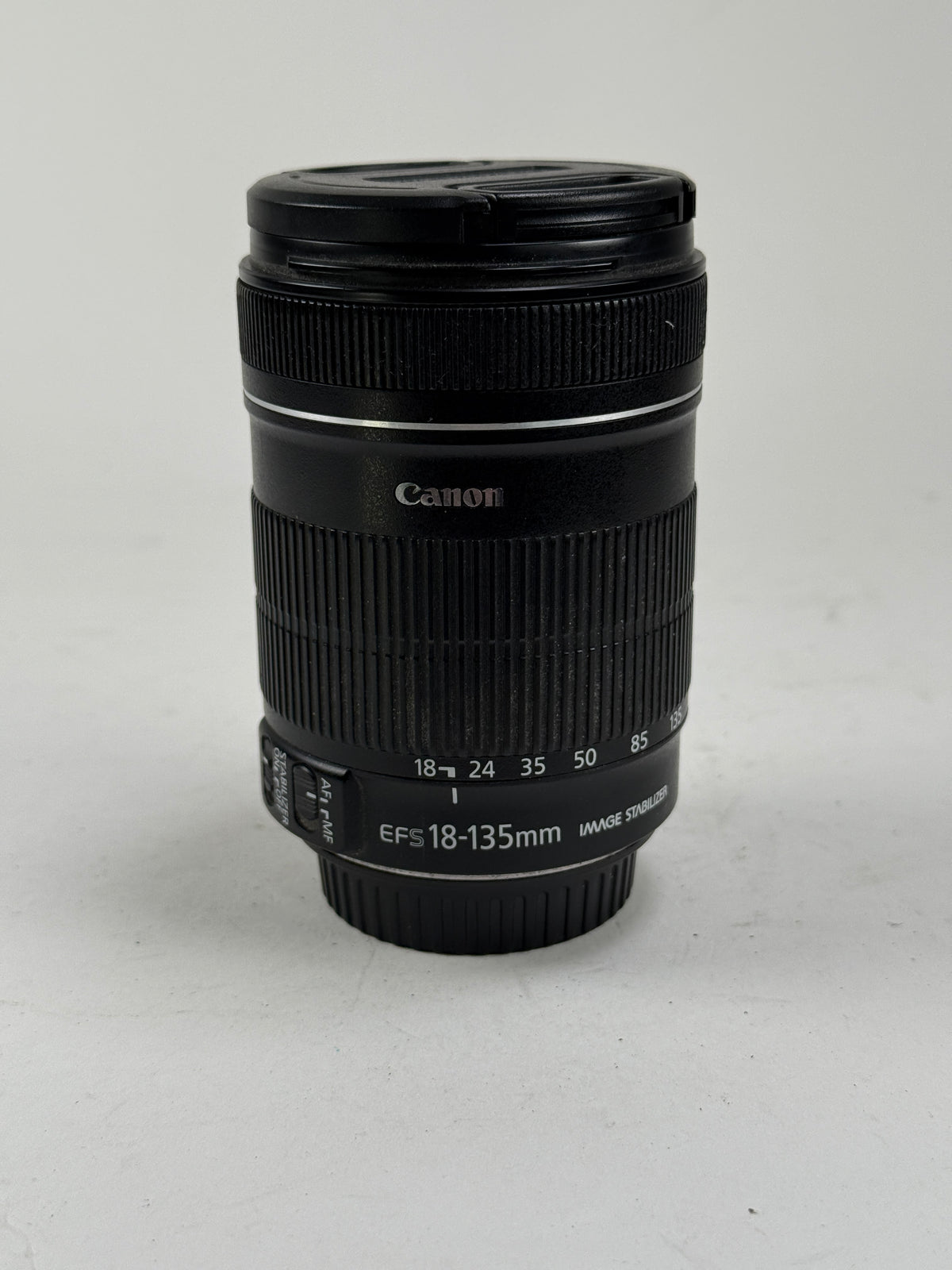 Canon EF-S 18-135mm f3.5-5.6 IS Lens