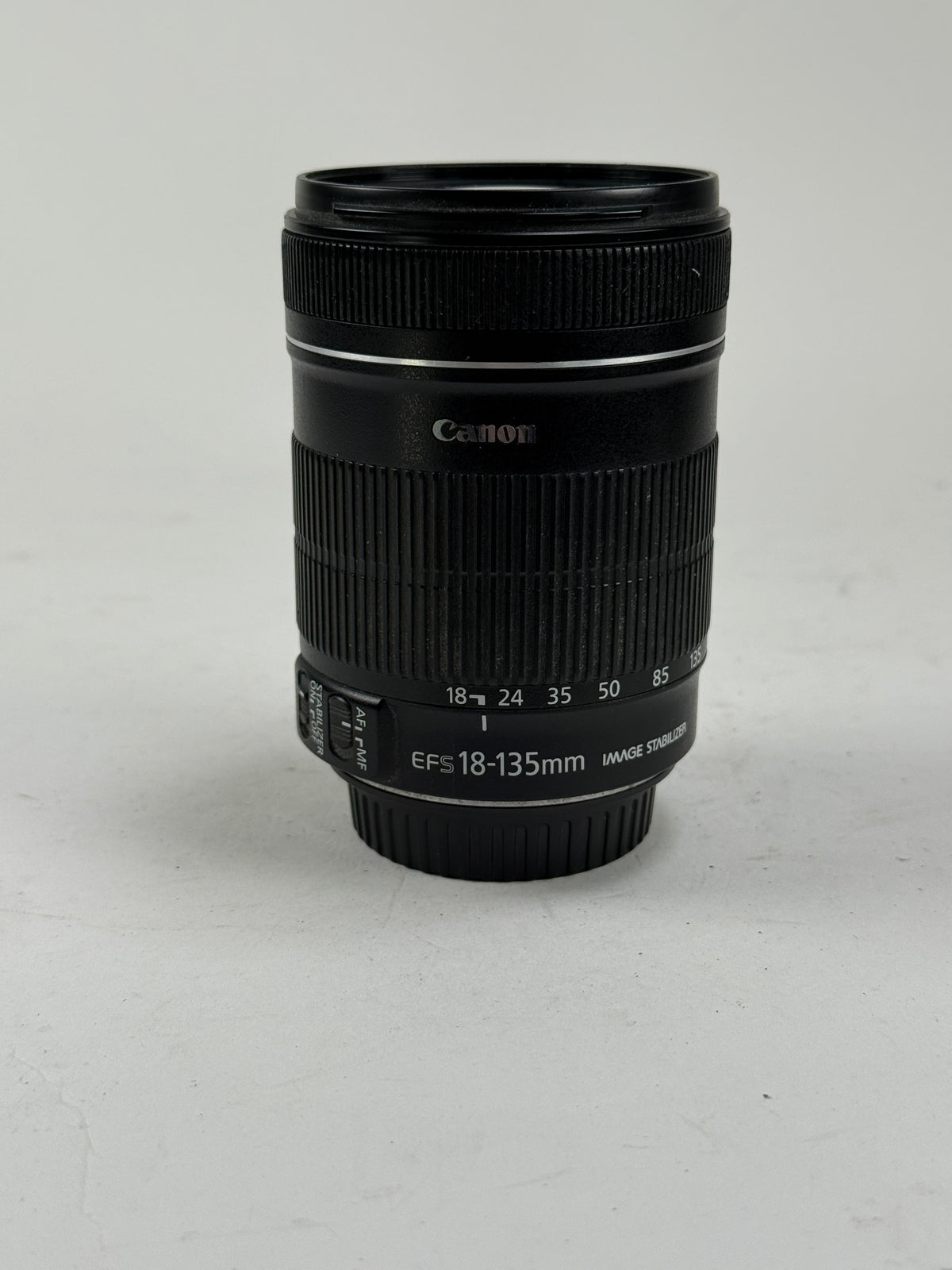 Canon EF-S 18-135mm f3.5-5.6 IS Lens