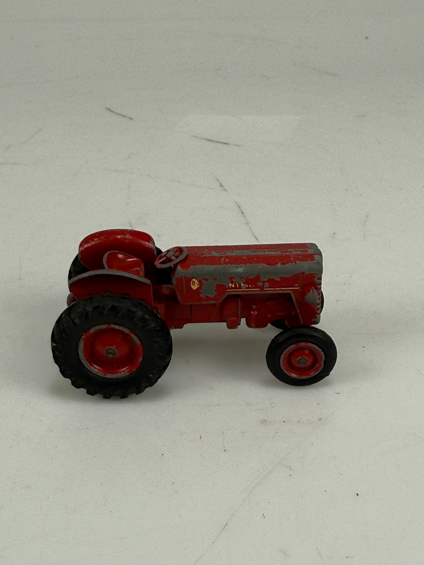 Matchbox King Size No 4 Mccormick International Tractor