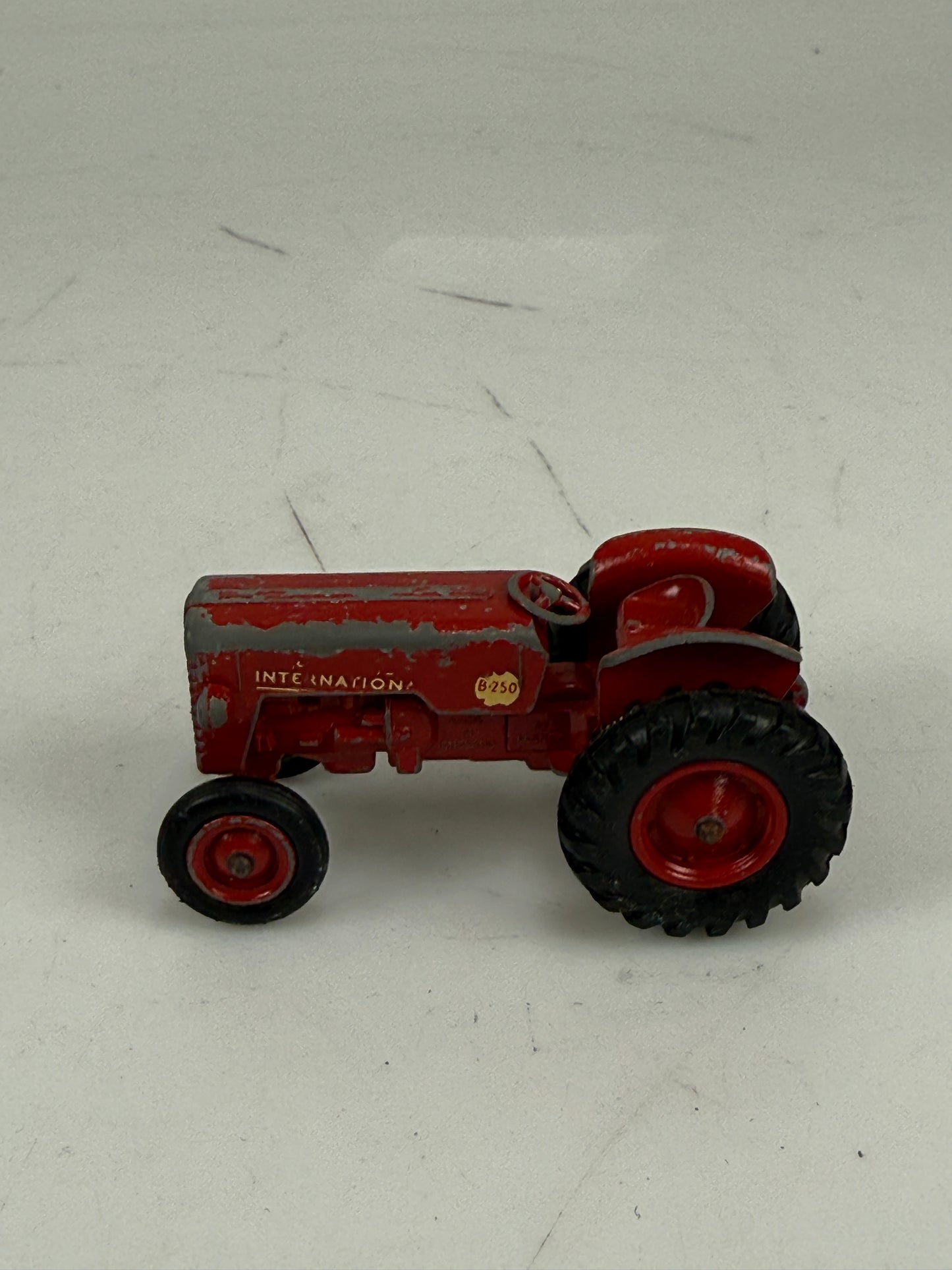 Matchbox King Size No 4 Mccormick International Tractor