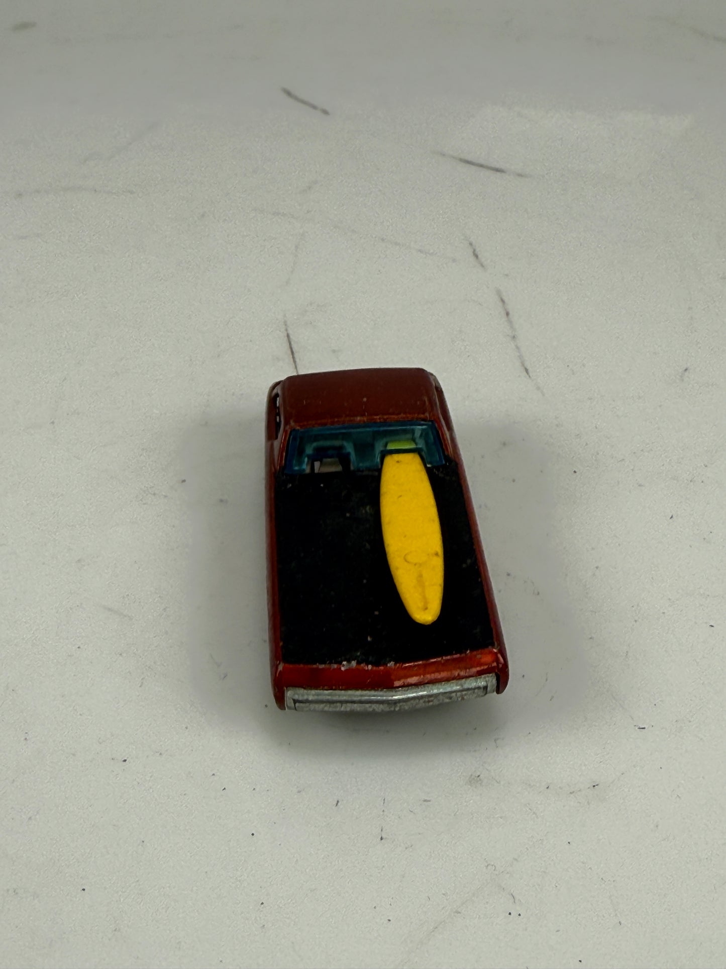 Hot Wheels Redline 1967 Deora with 1 original surfboard