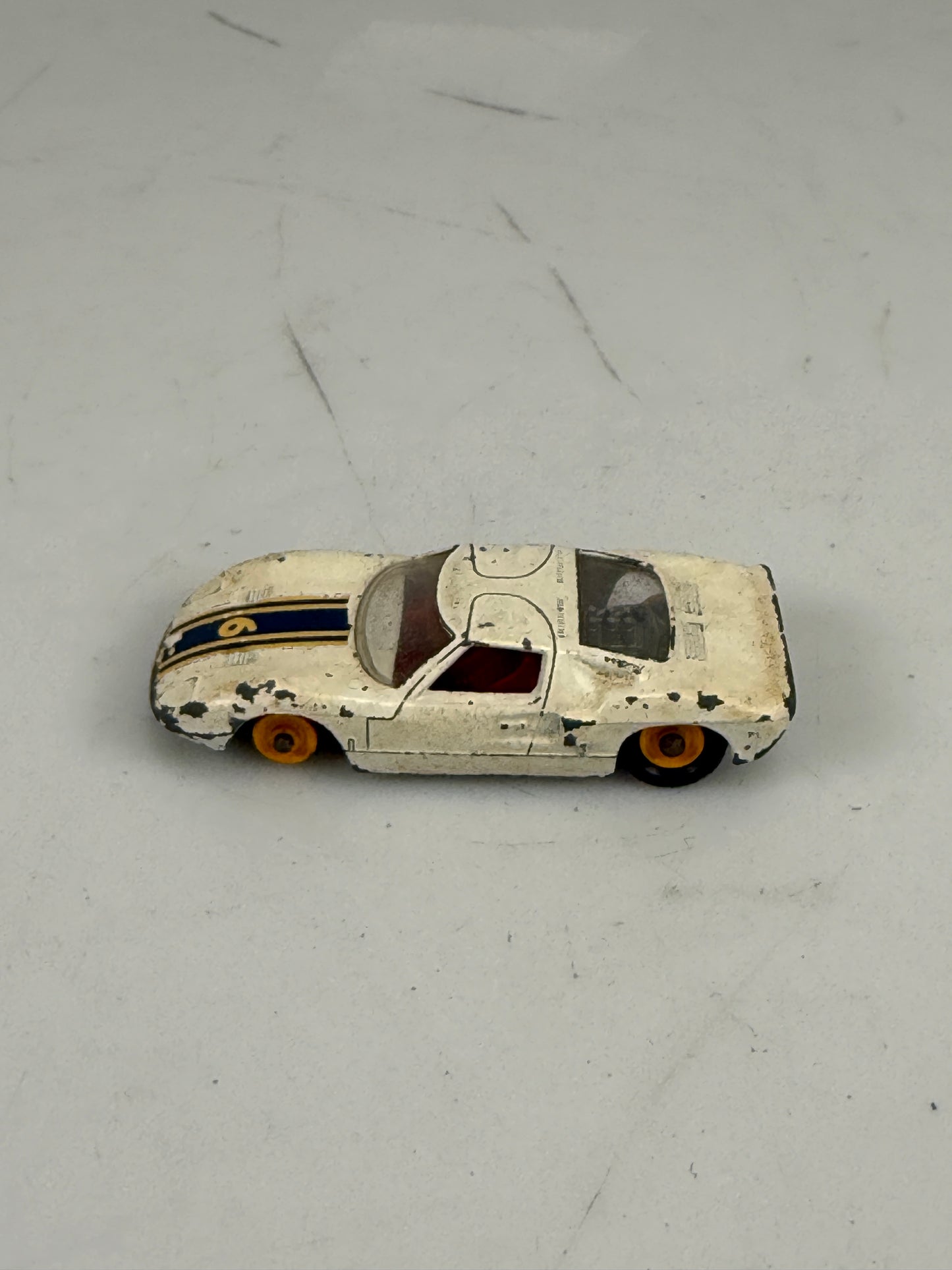 Vintage Matchbox Lesney No. 41 Ford GT car