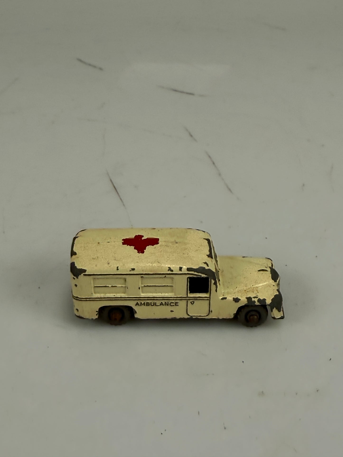 Vintage Lesney Moko Matchbox #14-B Daimler Ambulance