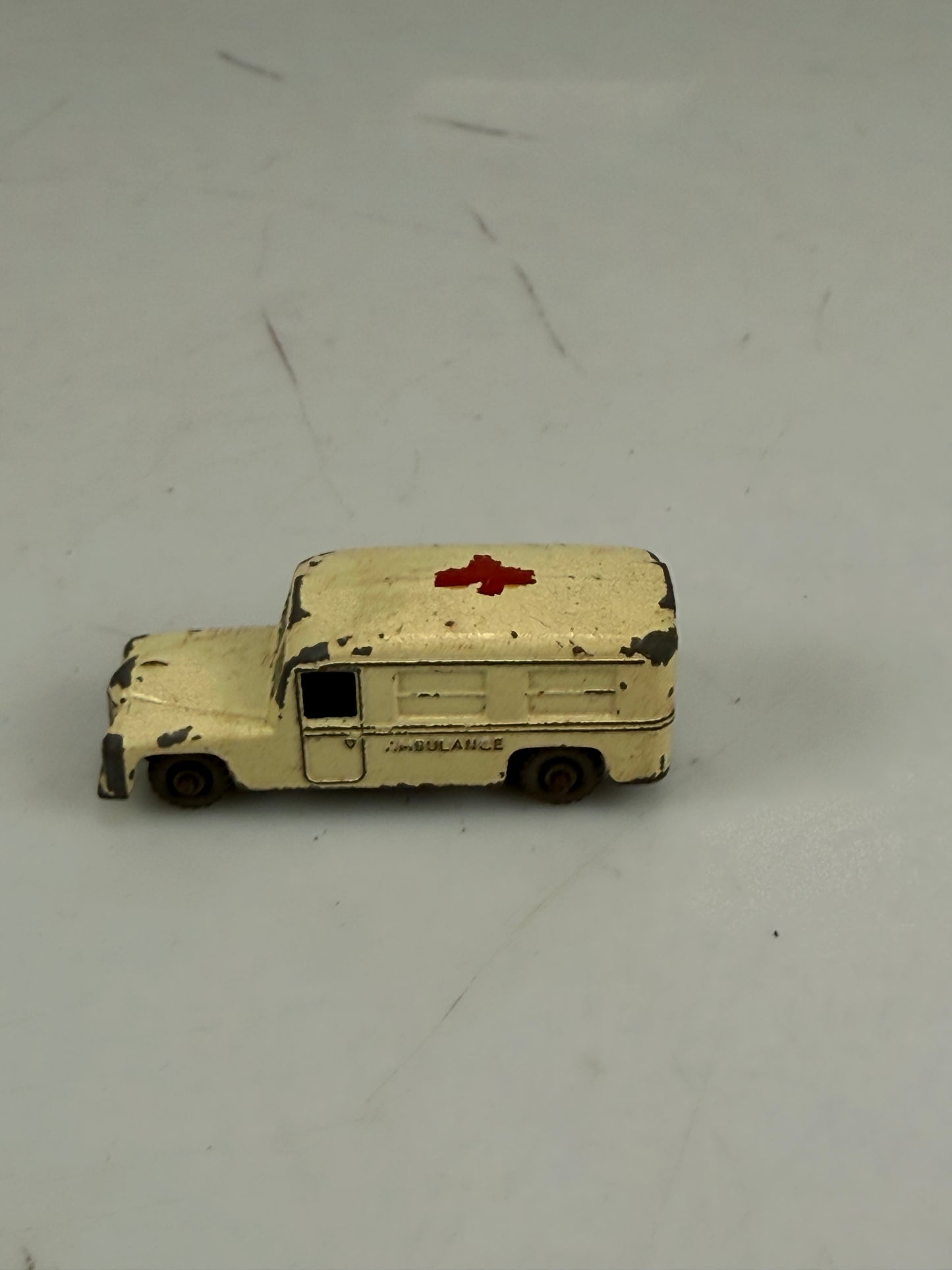 Vintage Lesney Moko Matchbox #14-B Daimler Ambulance