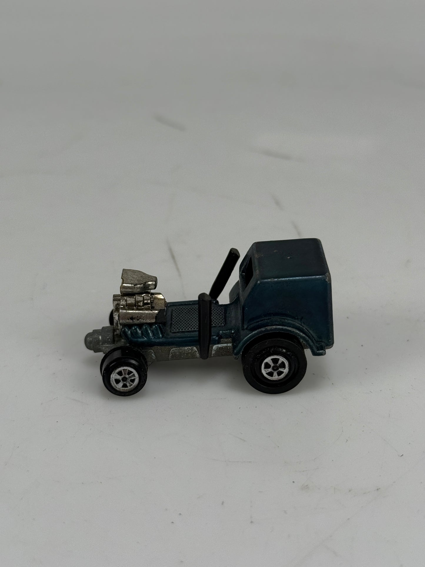 JOHNNY LIGHTNING TOPPER BIG RIG AQUA GREEN Toy Car