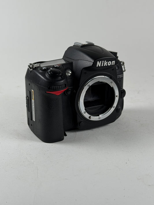 Nikon D7000 Digital SLR Camera Body black