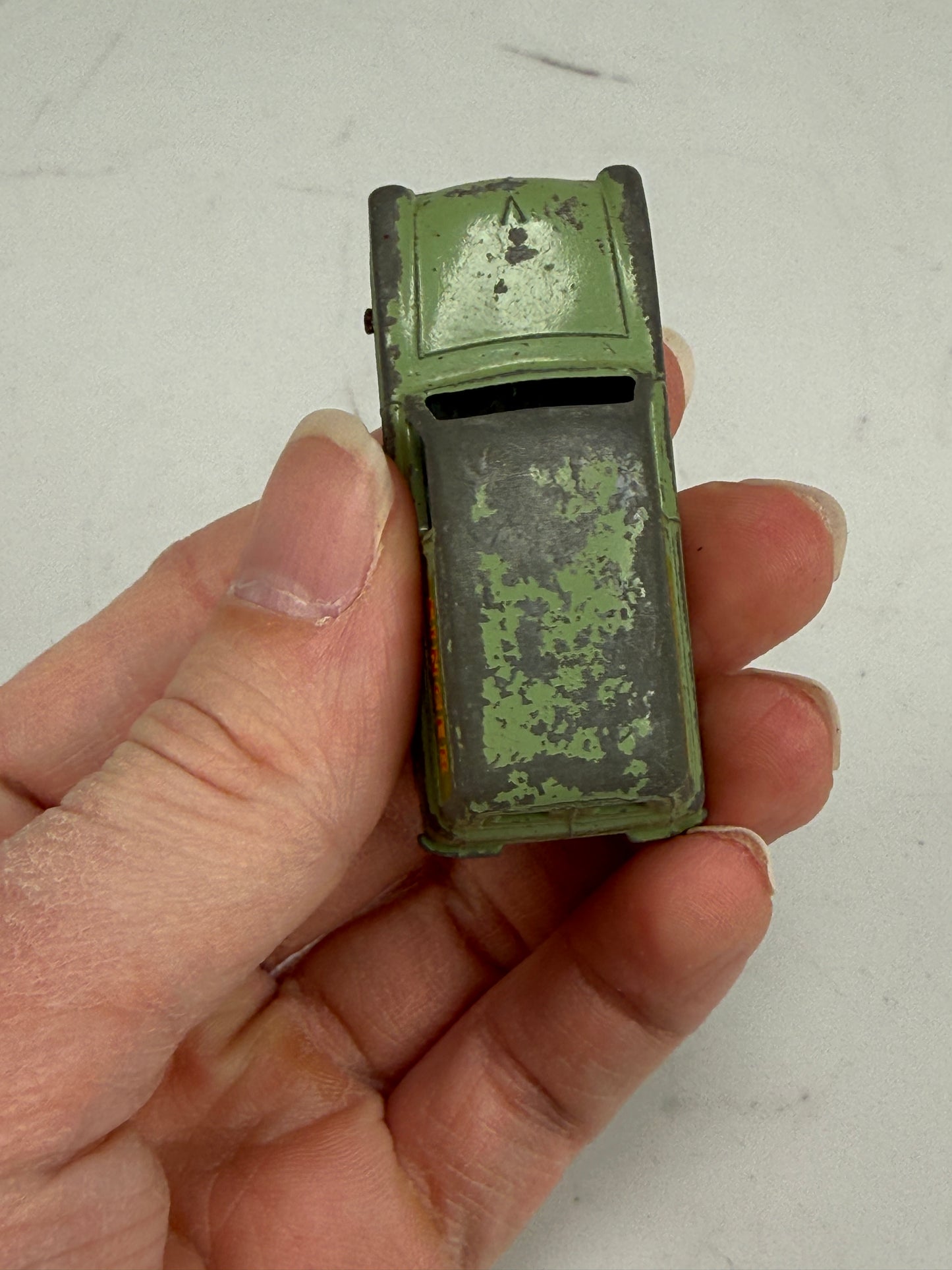 matchbox lesney gray wheels #59 Rare Singer Sewing Service Car