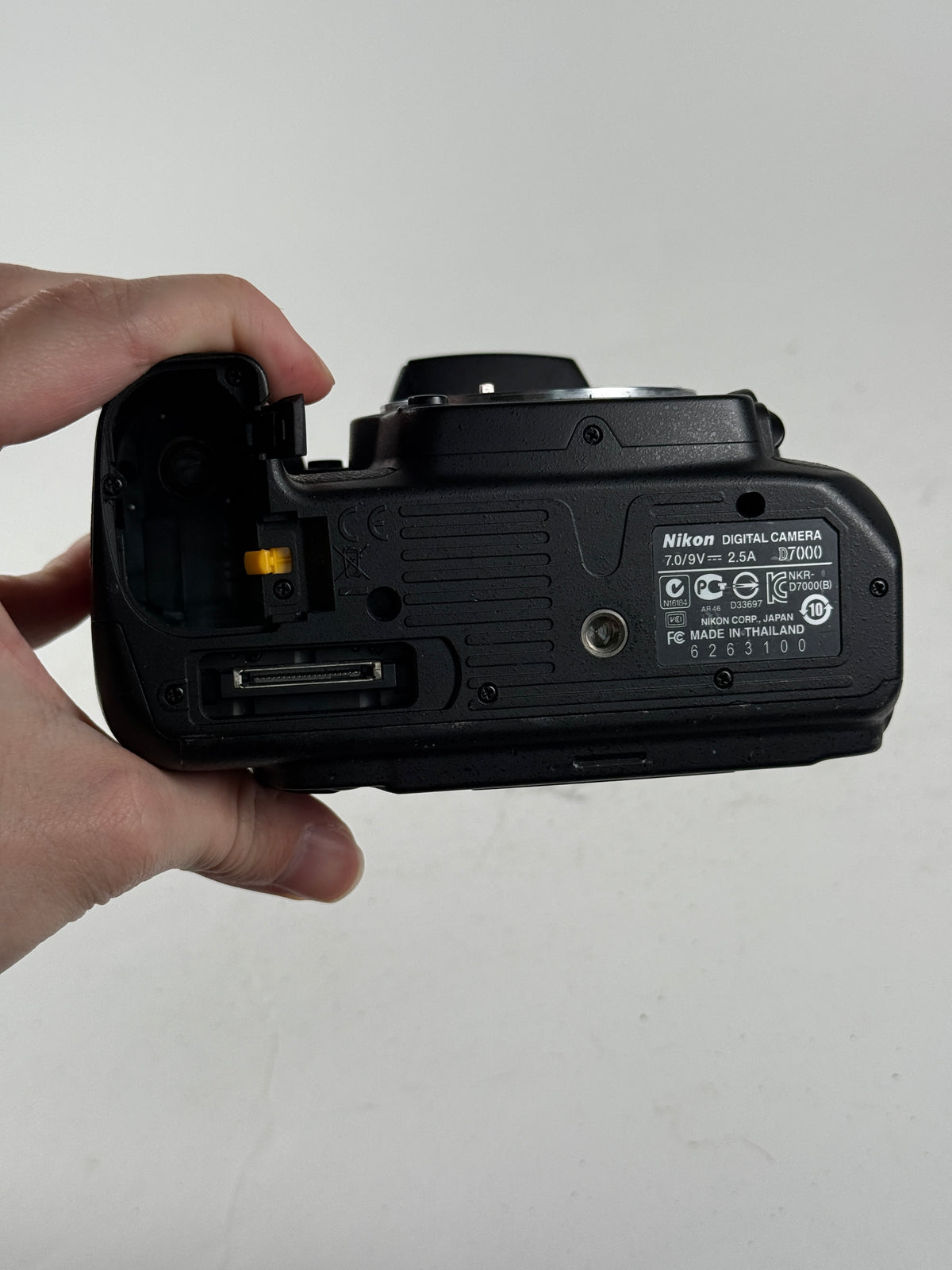 Nikon D7000 Digital SLR Camera Body black