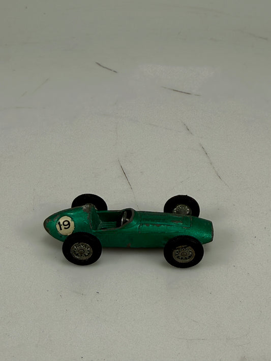 Vintage Lesney Matchbox #19 ASTON MARTIN DBR5 Race Car - NO DRIVER