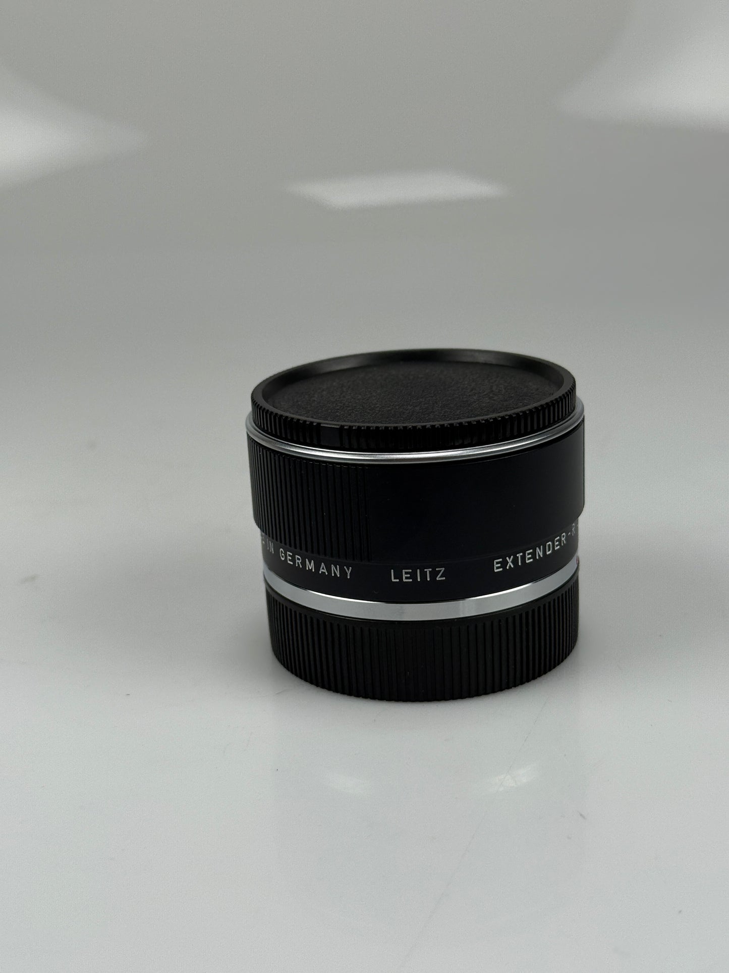 Leica 11236 Extender-R 2x Teleconverter lens