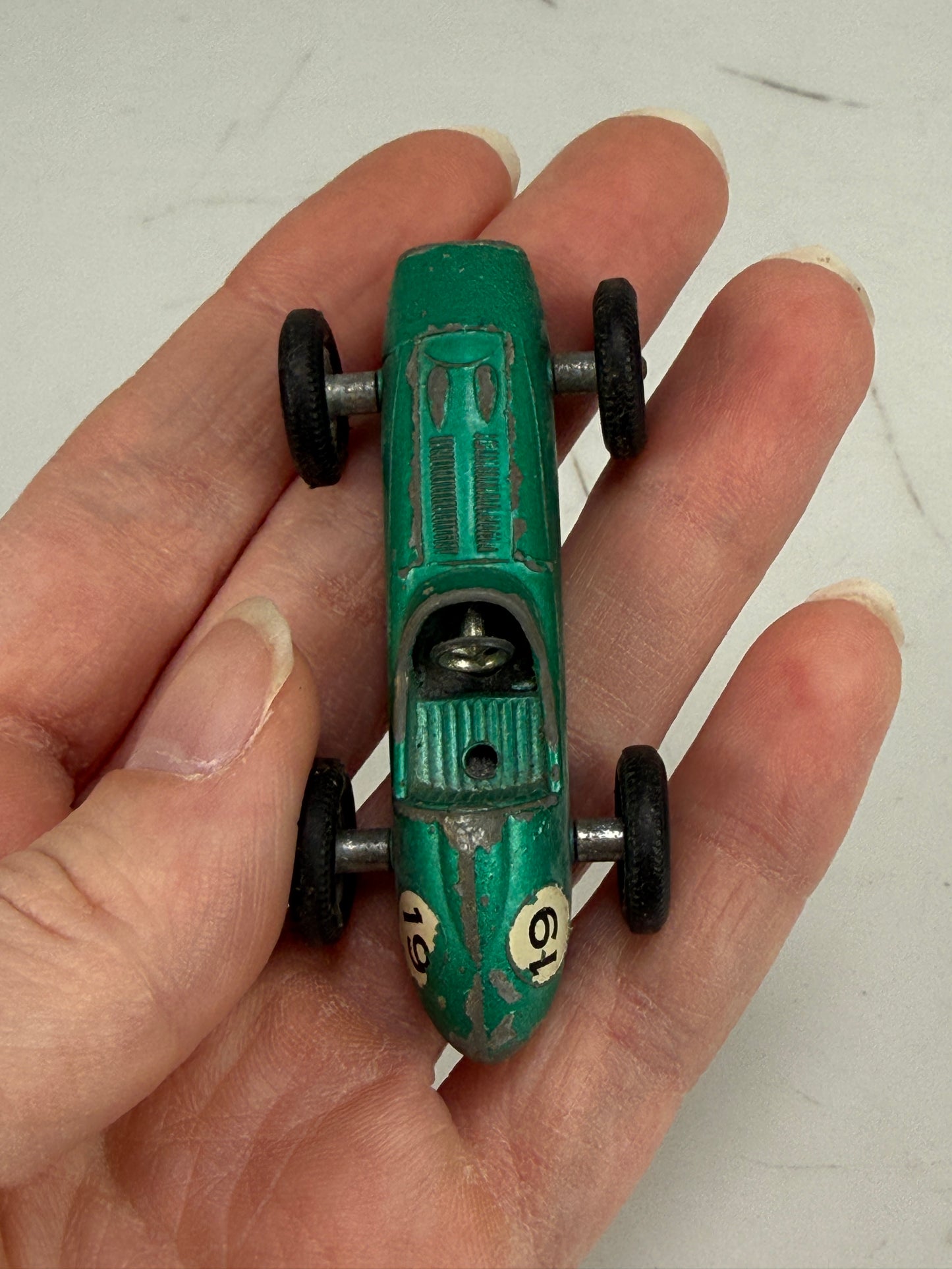 Vintage Lesney Matchbox #19 ASTON MARTIN DBR5 Race Car - NO DRIVER