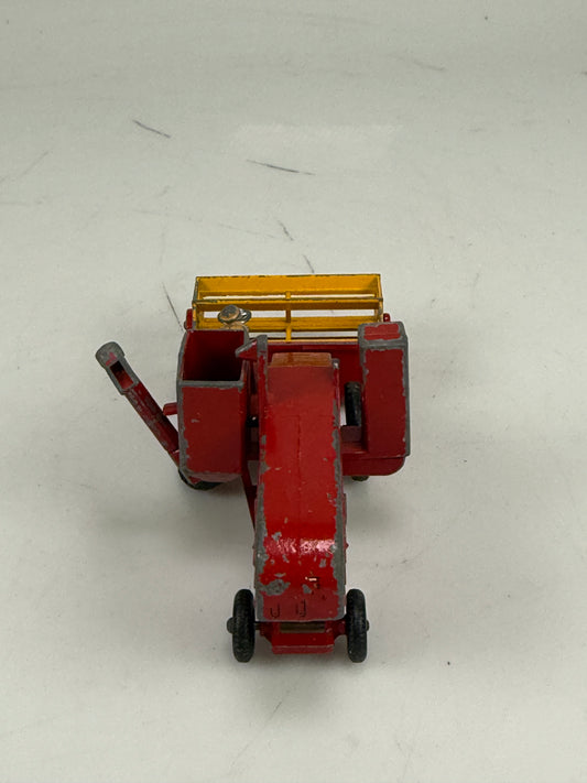 Matchbox Lesney Major Pack No. 5 Massey-Ferguson Combine