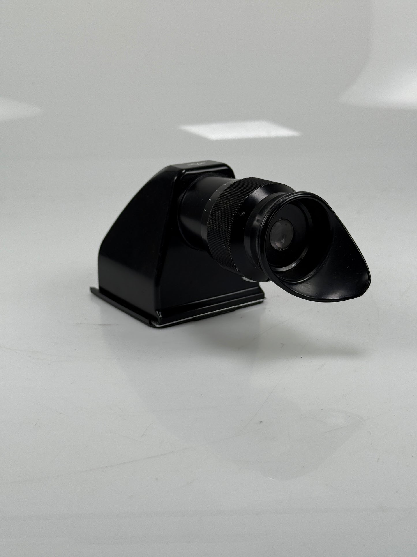 Hasselblad HC-4 Prism View Finder For 500 501 V System