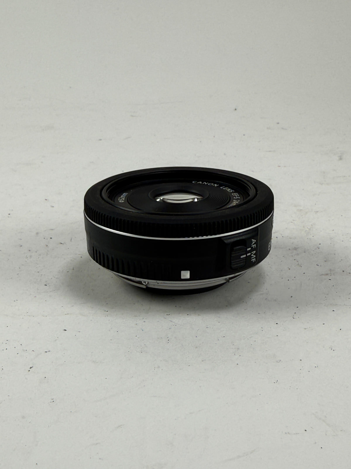 Canon EF-S 24mm f2.8 STM Lens