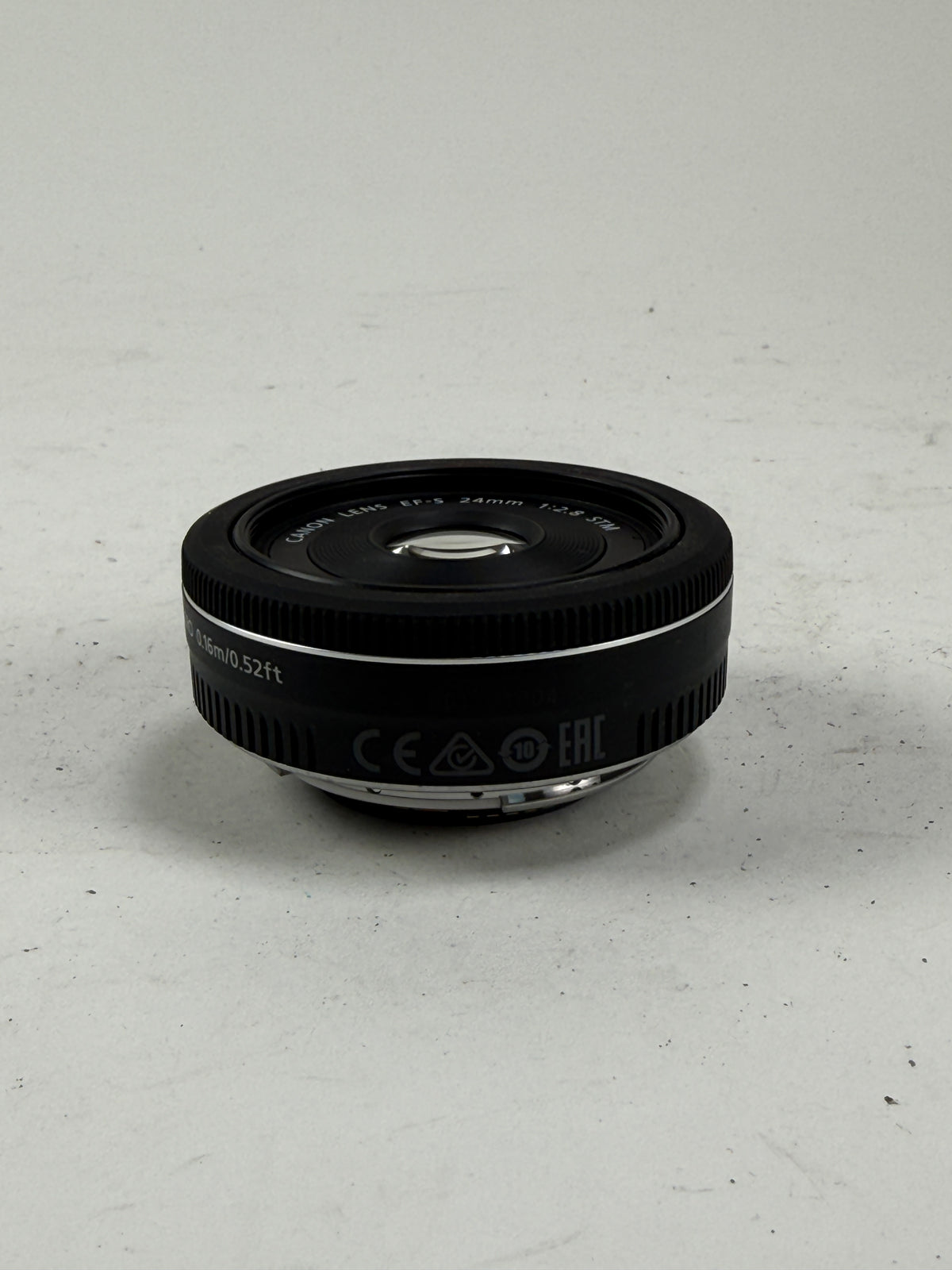 Canon EF-S 24mm f2.8 STM Lens
