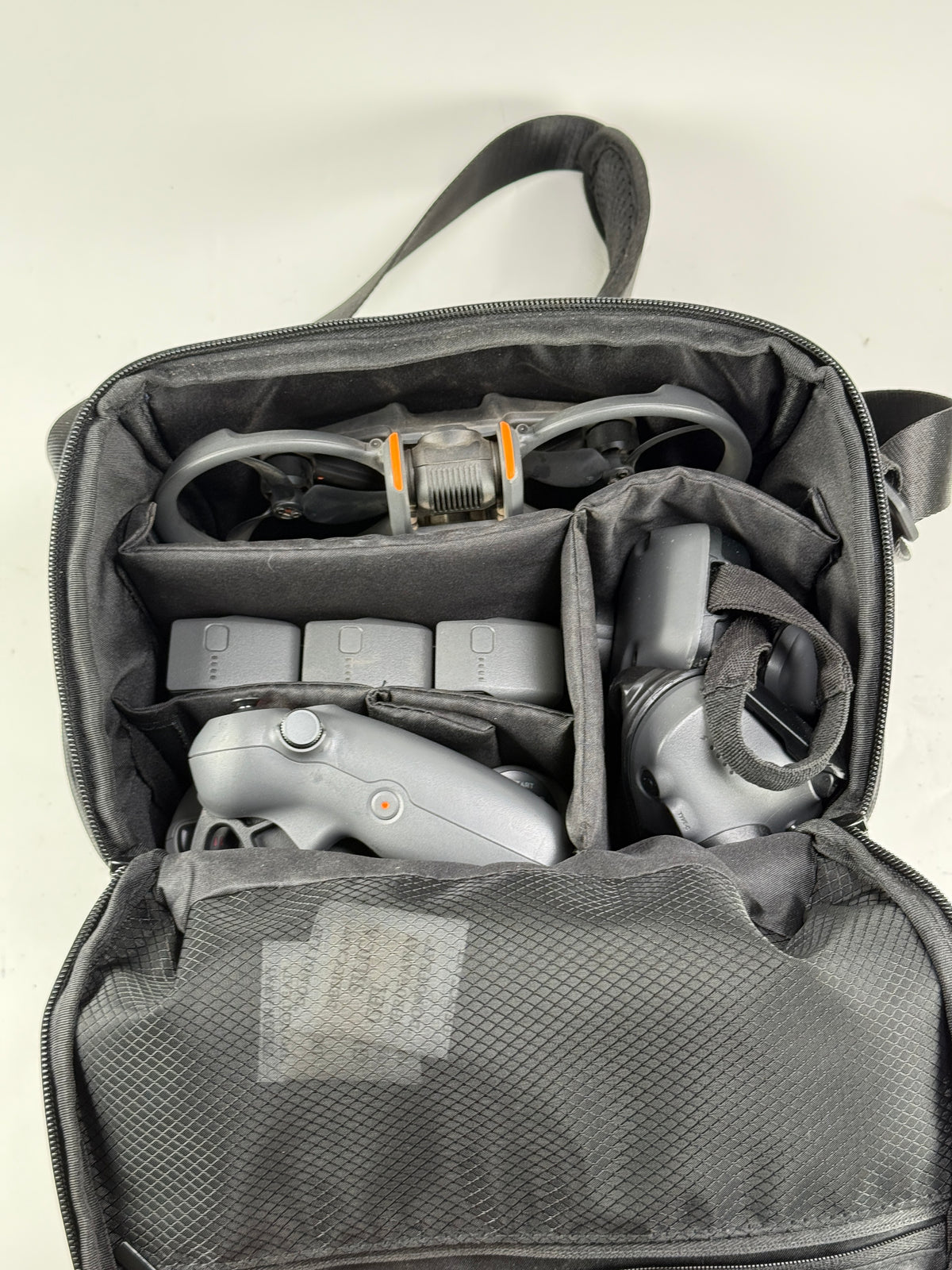 DJI Avata 2 Drone Quadcopter w/ 3x Battery/DJI FPV Remote Controller