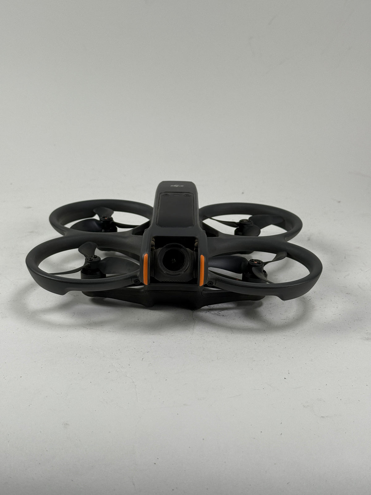 DJI Avata 2 Drone Quadcopter w/ 3x Battery/DJI FPV Remote Controller