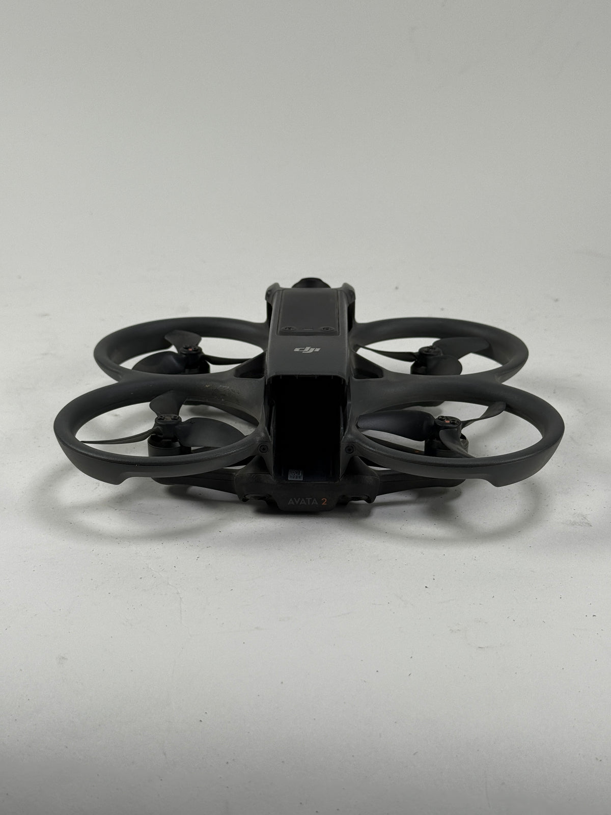 DJI Avata 2 Drone Quadcopter w/ 3x Battery/DJI FPV Remote Controller