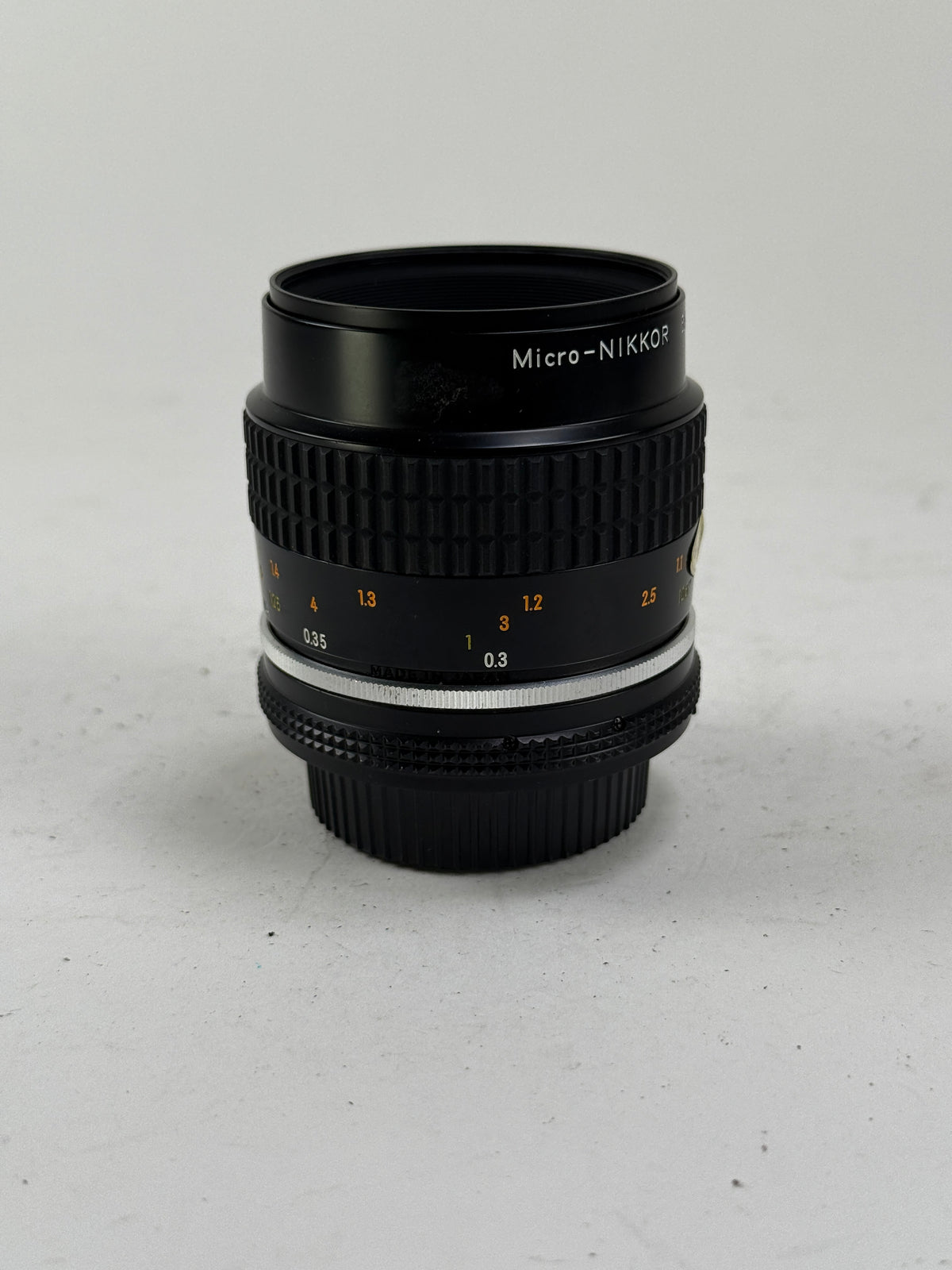 Nikon Nikkor AIS 55mm f2.8 Micro Lens