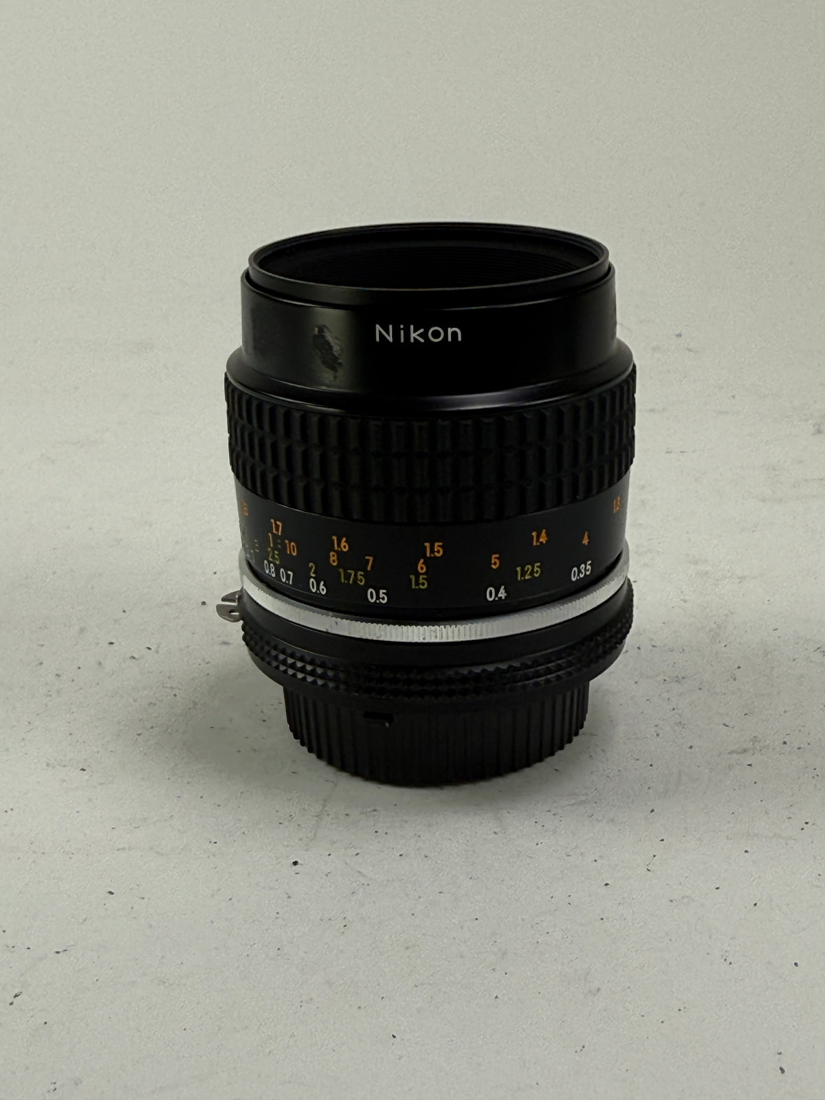 Nikon Nikkor AIS 55mm f2.8 Micro Lens