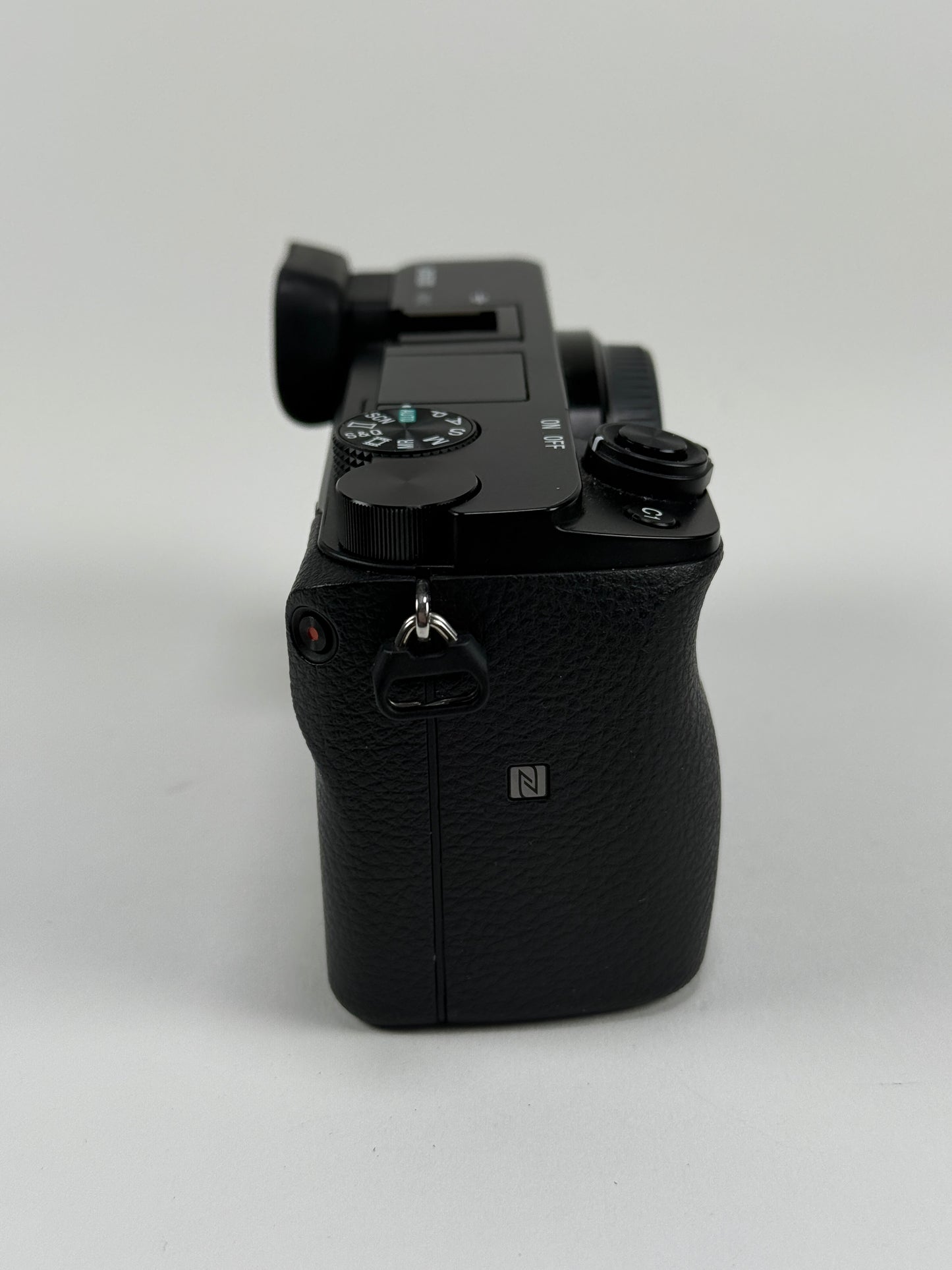 MINT Sony Alpha a6100 24.2MP Digital Camera - Black (Body Only)