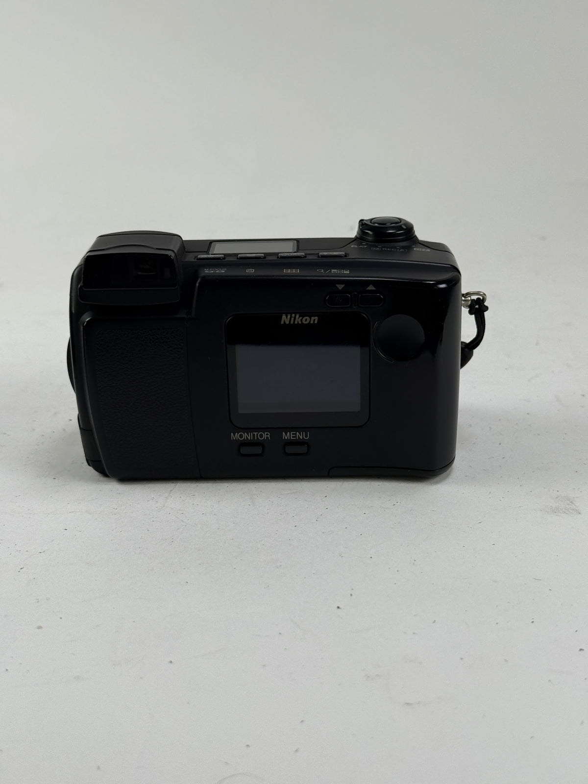 Nikon COOLPIX 800 2.1MP Zoom Digital Camera Black
