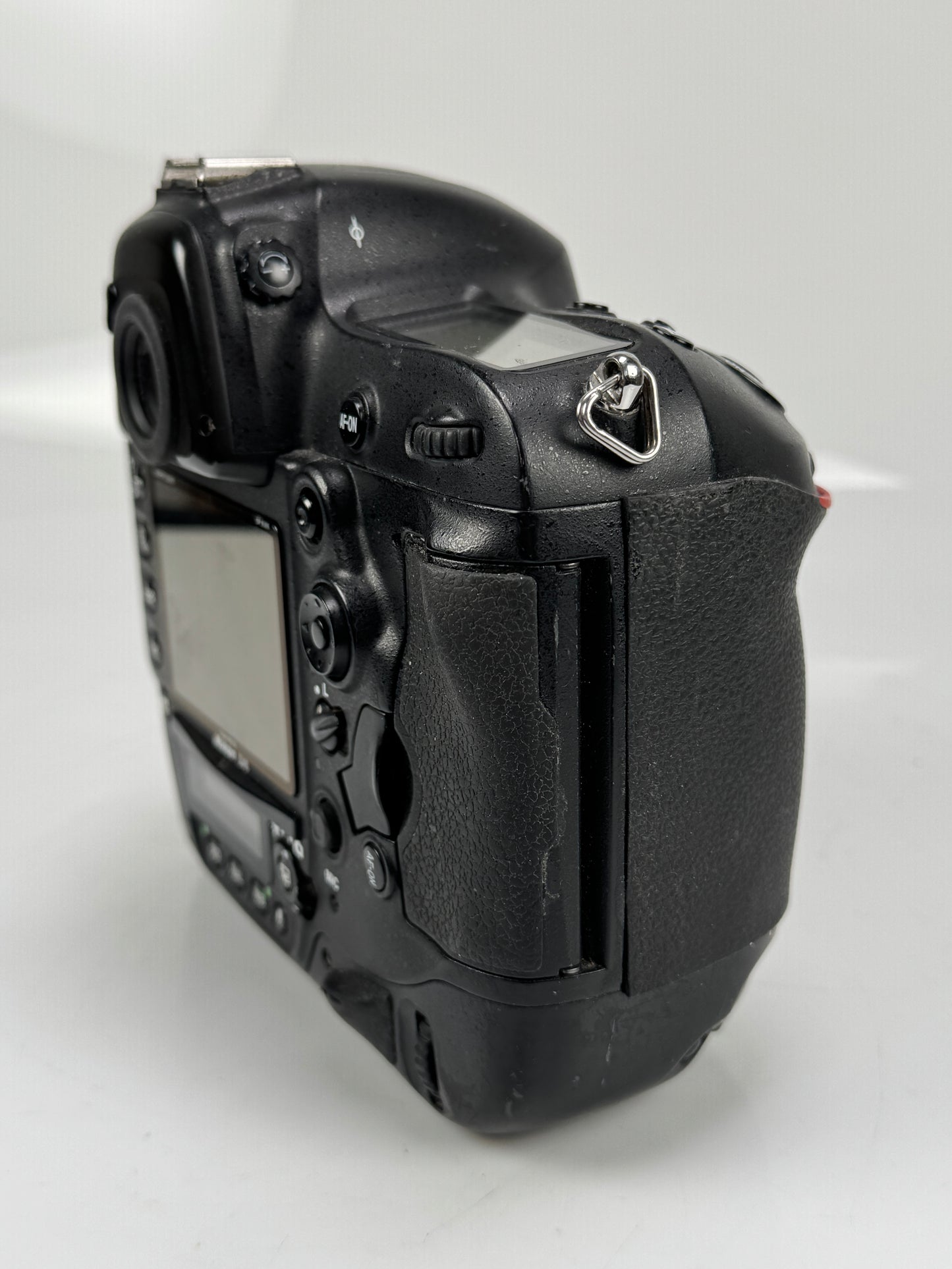Nikon D4 DSLR 16.2MP Digital Camera Body full frame