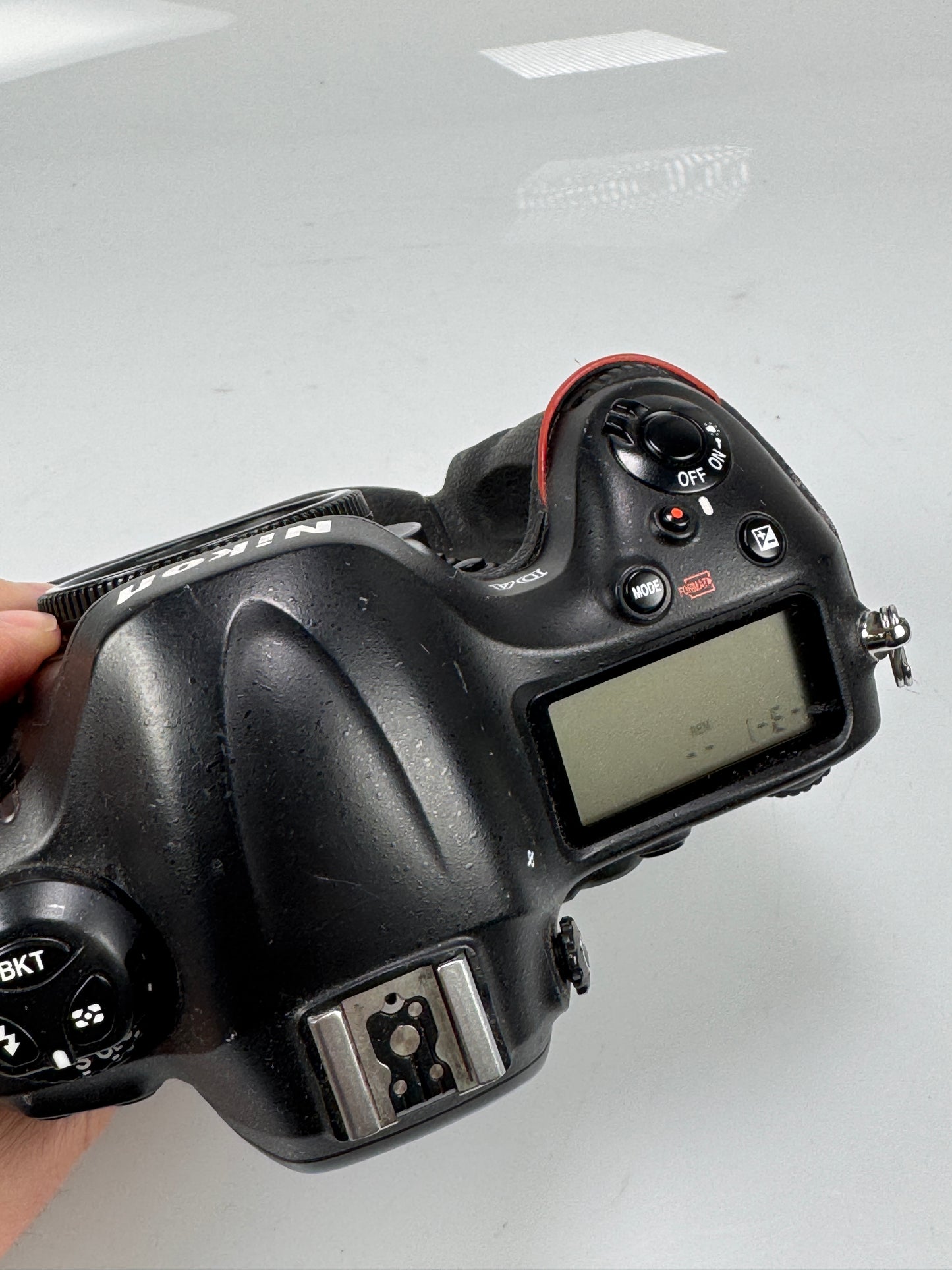 Nikon D4 DSLR 16.2MP Digital Camera Body full frame