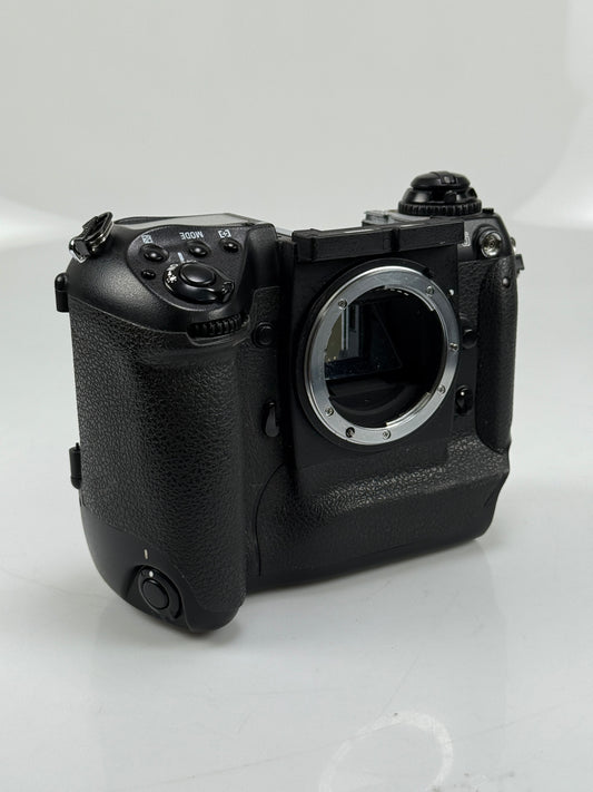 Nikon F5 For Parts or Repair