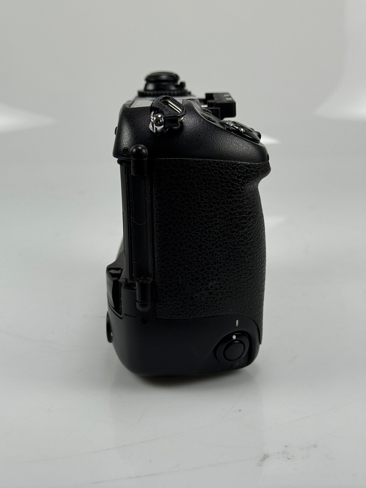 Nikon F5 For Parts or Repair